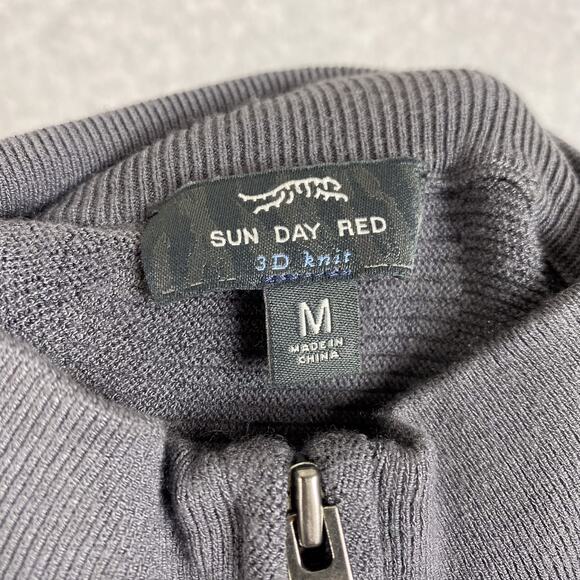 Sun Day Red Sweater Mens Size M 3D Knit Lightweight Quarter Zip Golf Pullover - Picture 8 of 9